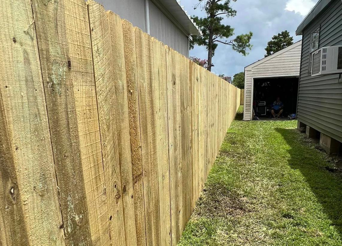close up wooden fence ponchatoula la